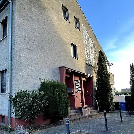 Cozy Private 3-bedroom In Wesseling