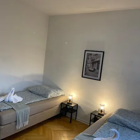 Cozy Private 3-bedroom In Wesseling