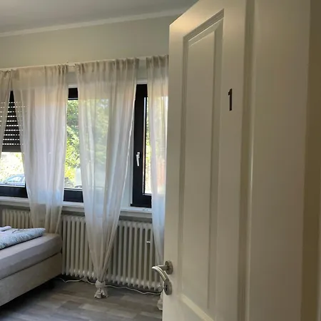 Apartment Cozy Private 3-bedroom In Wesseling