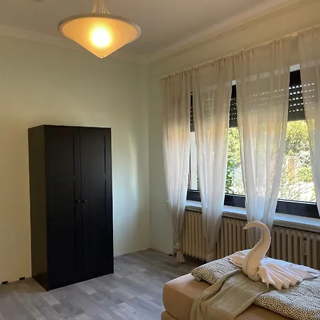 Cozy Private 3-bedroom In Appartement Wesseling